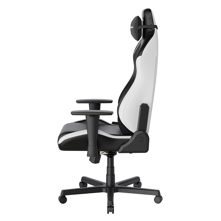 DXRACER FF7R 電競賽車椅 (太空戰士VII重生/黑白皮面)